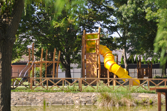 BÍLOVICE, ZÁMECKÝ PARK